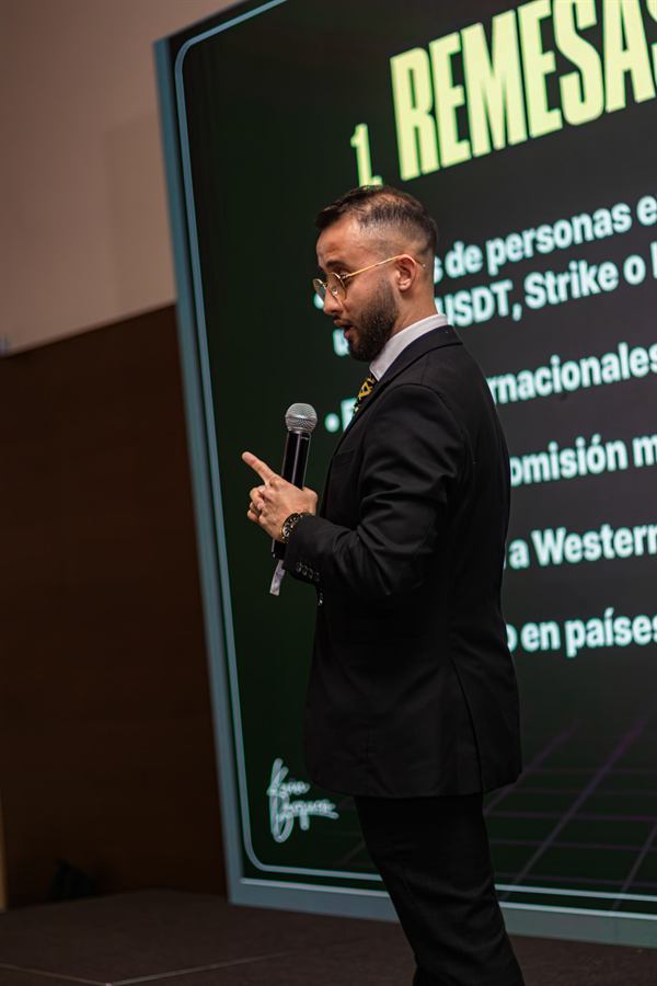 Panama Blockchain Week 2025, Panama Convention Center, Amador · Panama City · Panama | Chiragx (26/26)